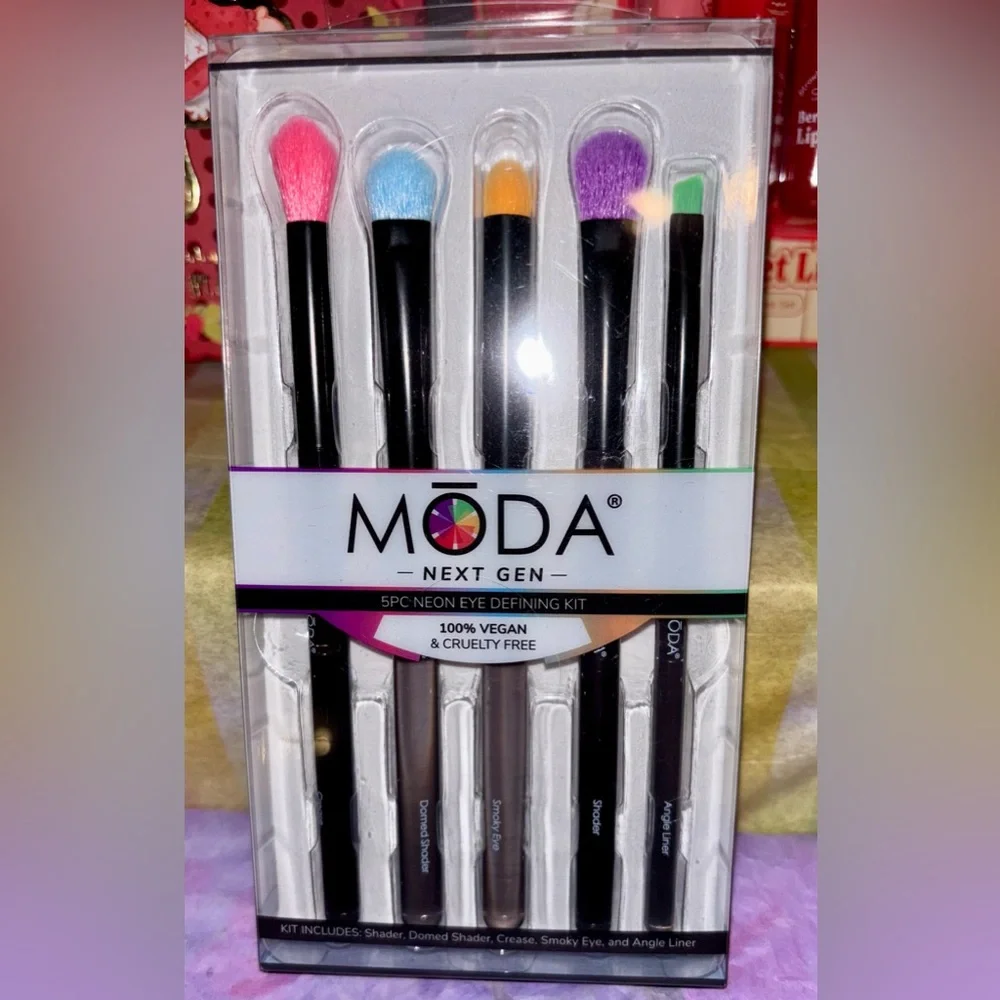 Strawberry Shortcake Makeup Bundle